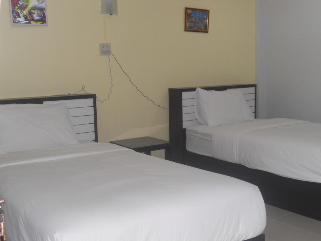 Werot Resort Mae Sot Exteriör bild