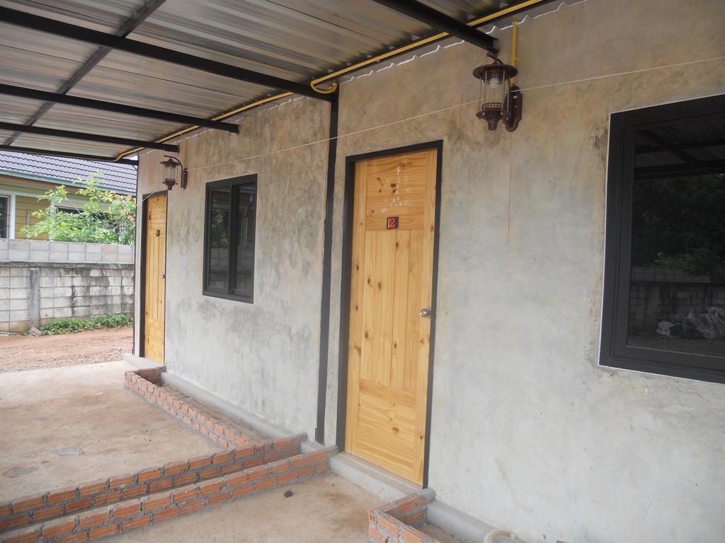 Werot Resort Mae Sot Exteriör bild