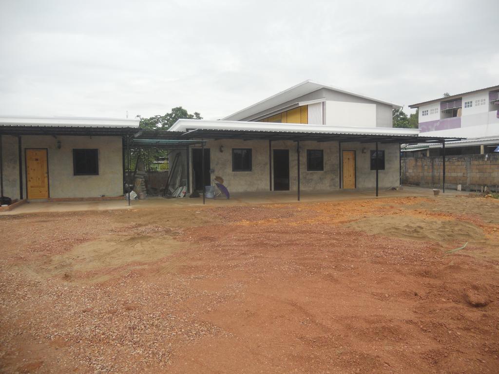 Werot Resort Mae Sot Exteriör bild